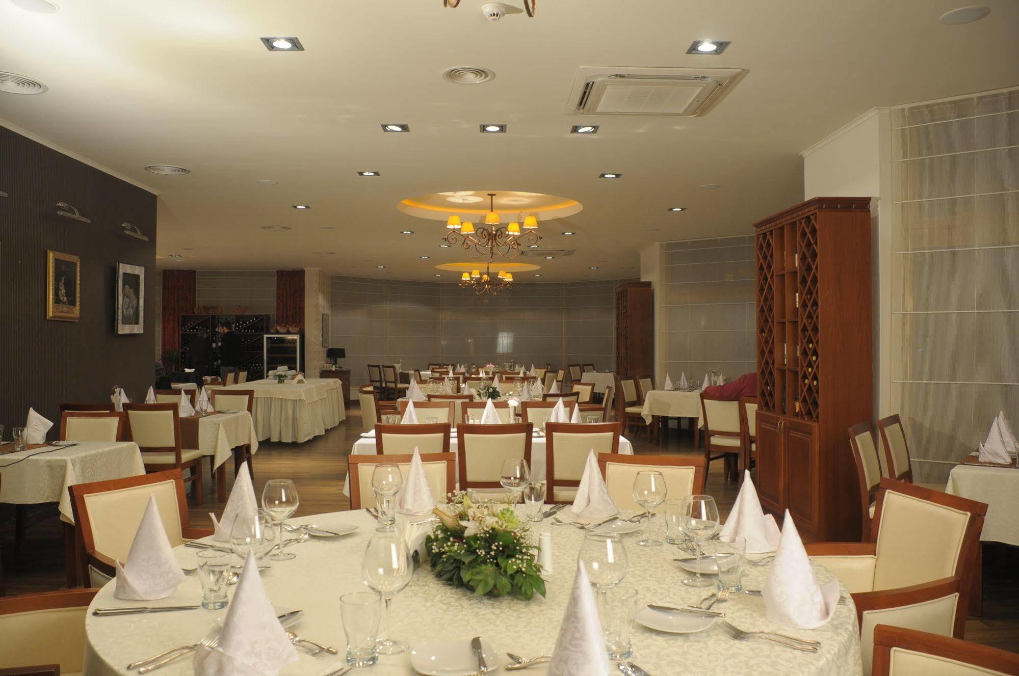 Hotel Srbija Vrsac Esterno foto