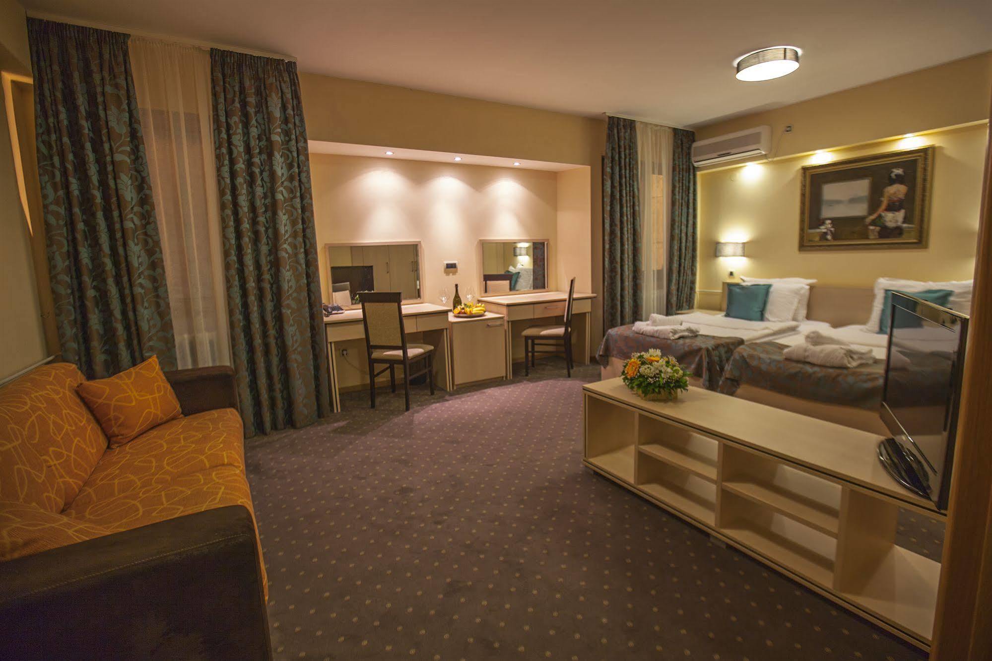 Hotel Srbija Vrsac Esterno foto